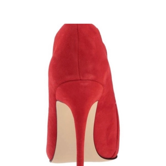 Guess Ondrea red suede ankle toe boot size 8 - Picture 8 of 16